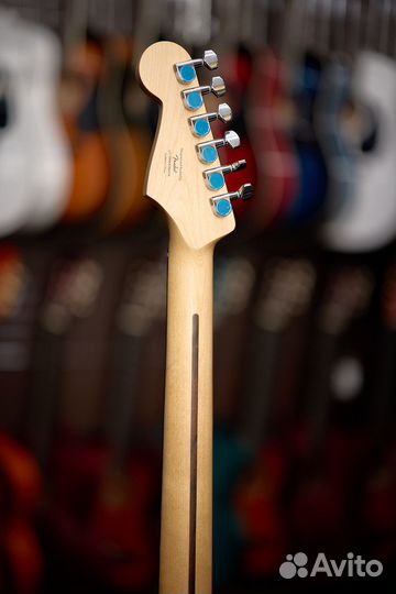 Электрогитара Fender Squier