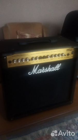 Гитарный комбик Marshall MG50 DFX