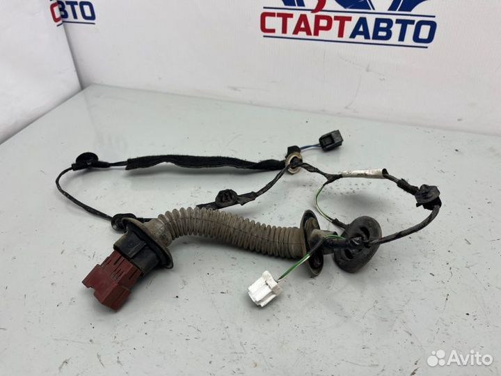 Проводка двери задняя правая Renault Logan 2