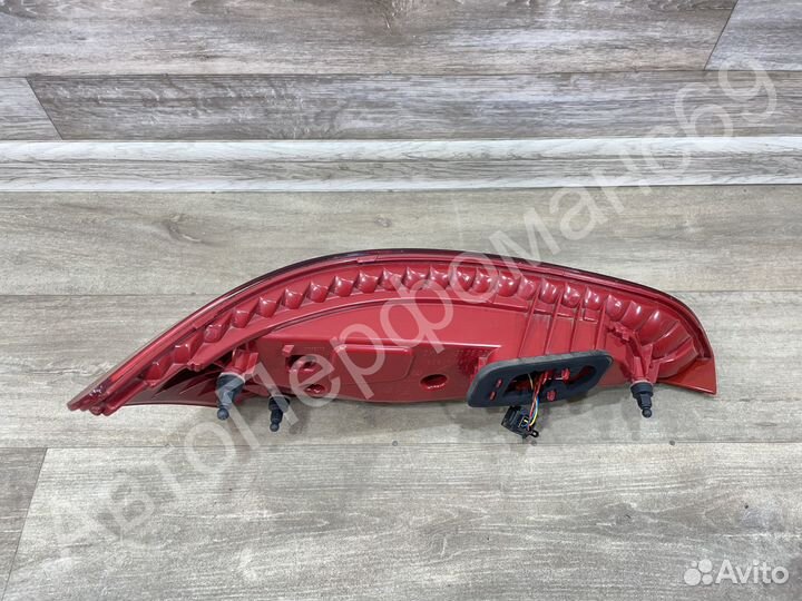 Фонарь задний левый правый Audi Q5 (2008-2012)