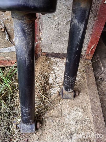 Амортизаторы на volkswagen jetta 2