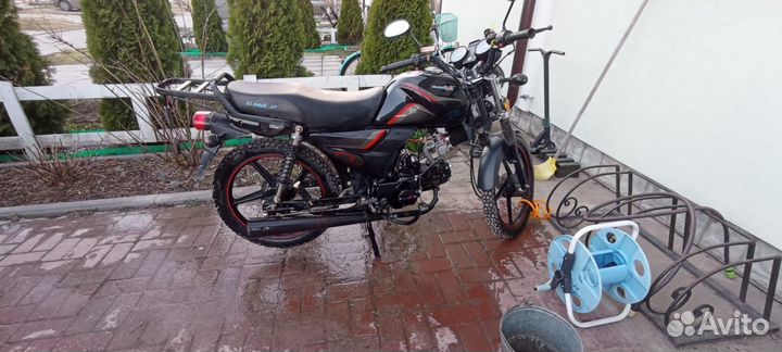 Мопед Alpha Hunter