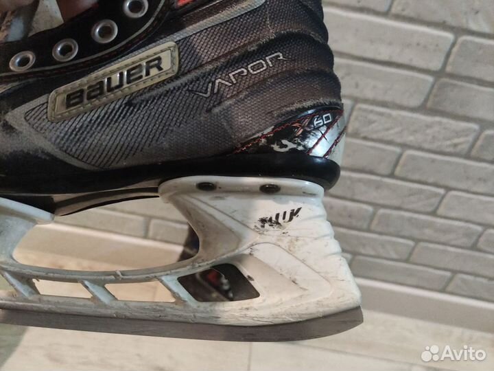 Хоккейные коньки bauer X60