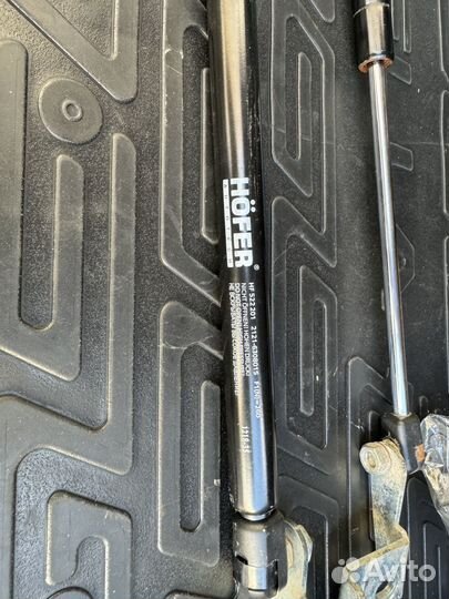 Газовые упоры капота лада веста