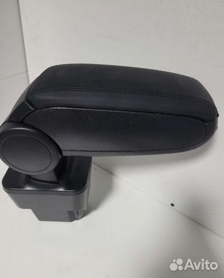 Подлокотник opel astra 2004-2010