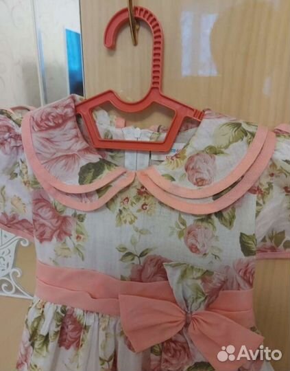 Платье для девочки, на 6-7лет