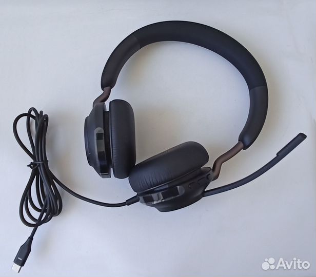 Гарнитура Jabra Evolve2 40