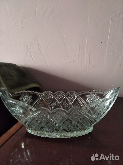 Хрустальная ваза