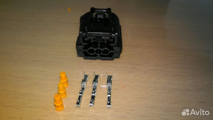 Разъёмы датчика положения кузова Subaru