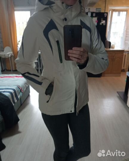 Горнолыжный костюм женский