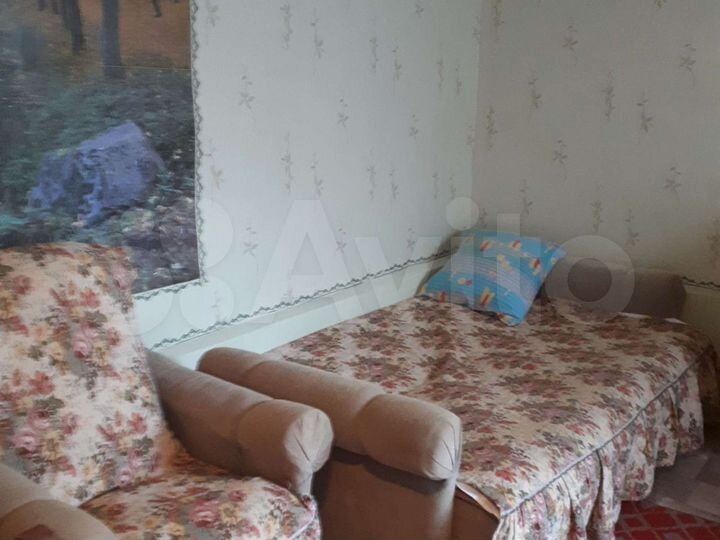 Дом 20 м² на участке 5 сот.