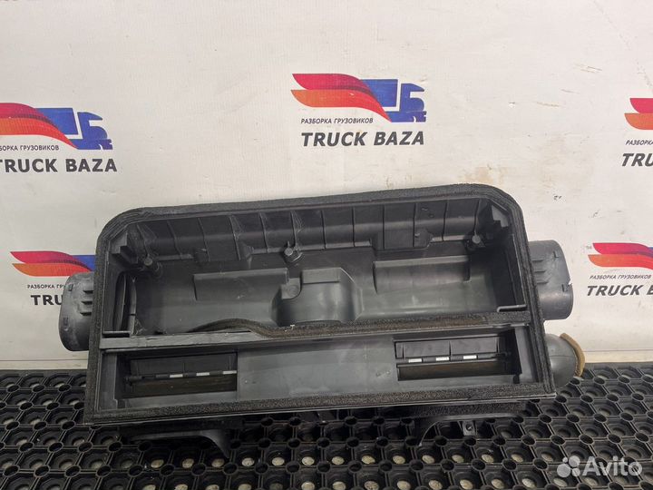 1923735 Корпус воздушной заслонки Scania 5-series