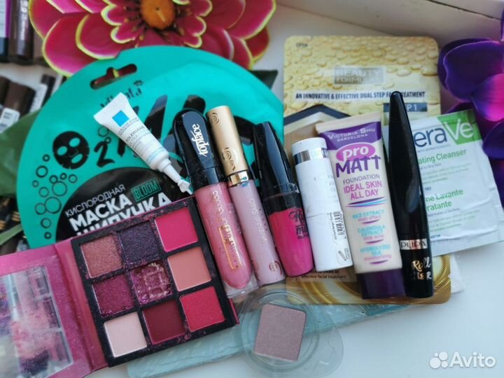 Пакет косметики