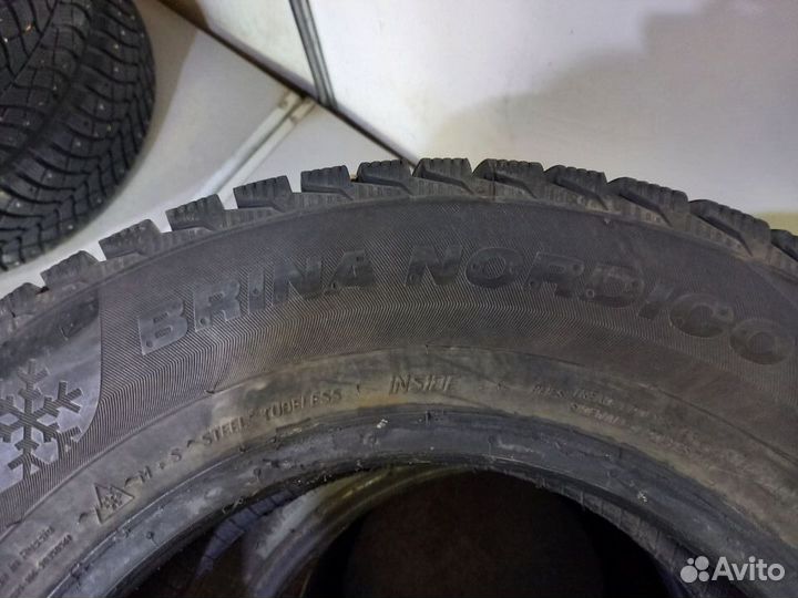 Viatti Brina Nordico V-522 185/70 R14 88T