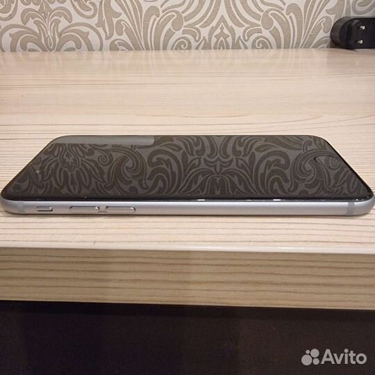 iPhone 6S, 16 ГБ