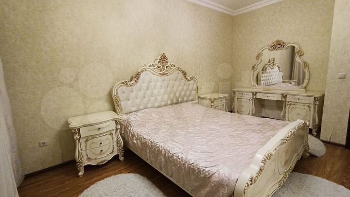 2-к. квартира, 58 м², 10/25 эт.