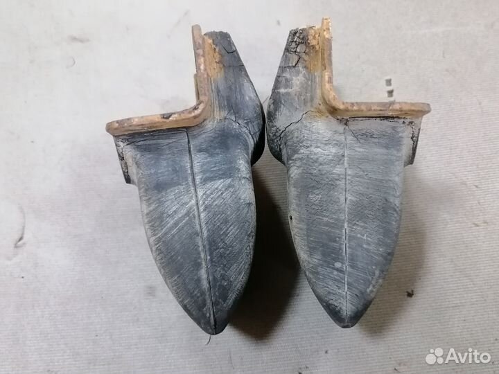 Отбойник Toyota Lite Ace 1985-1992