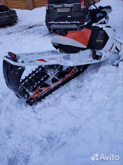 Снегоход Arctic Cat