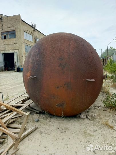 Емкость цистерна для воды, бензина, солярки