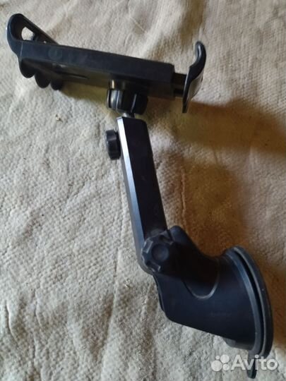 Держатель для телефона в машину