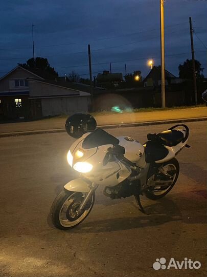 Suzuki SV650S