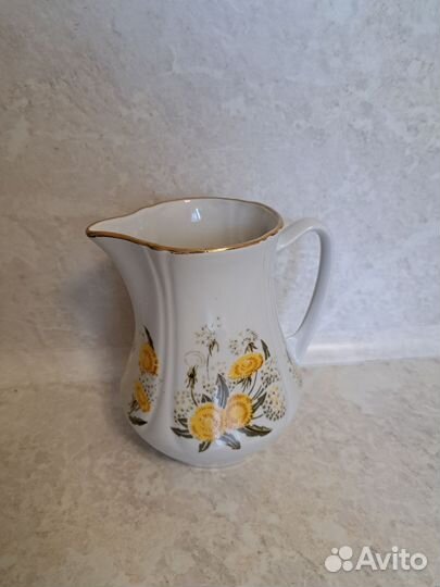 Фарфоровый кувшин СССР