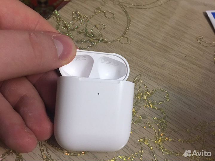 Кейс для Airpods оригинал