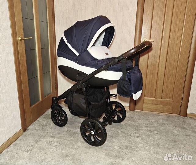 Лёгкая Tutis Nanni (3в1)