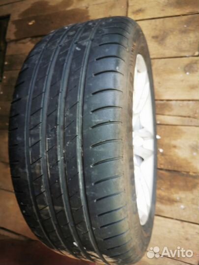 Goodyear EfficientGrip Performance 225/50 R17 95W
