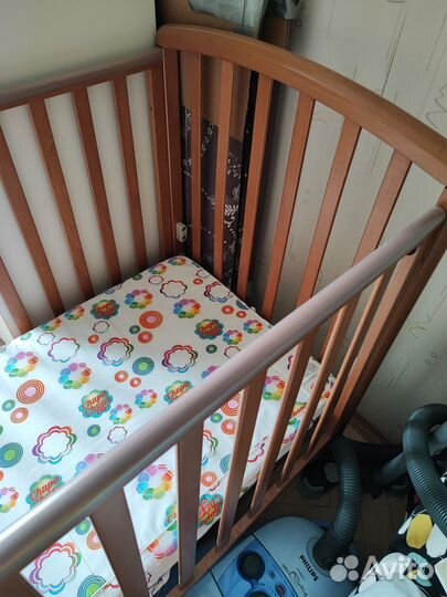 Детская кровать Baby Italia + принадлежности