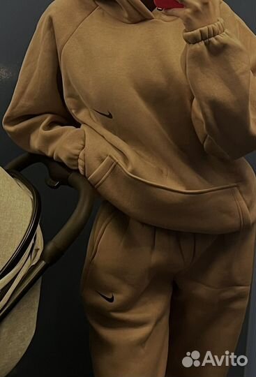 Спортивные штаны nike tech fleece