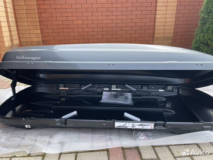 Багажный бокс с рейлингами