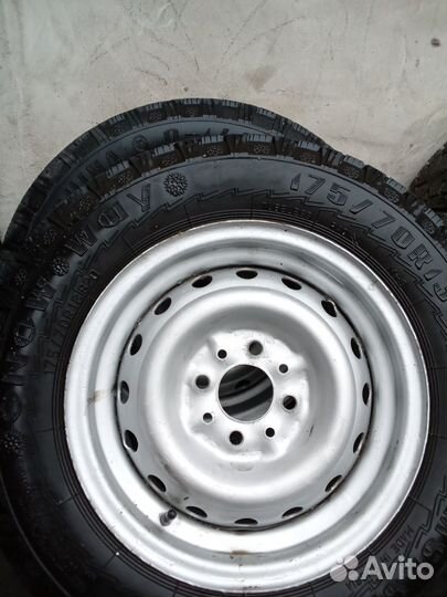Advanta ST 5/10 R13 21E