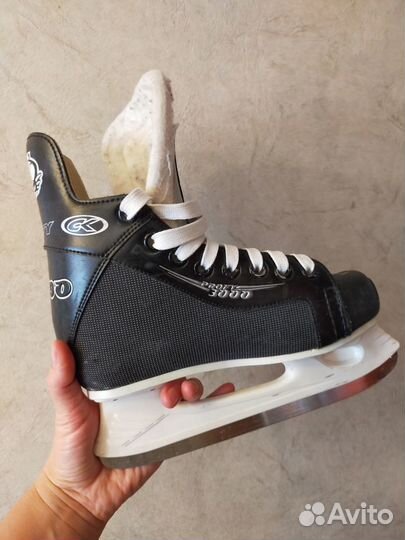 Коньки хоккейные profi 3000. Размер 34