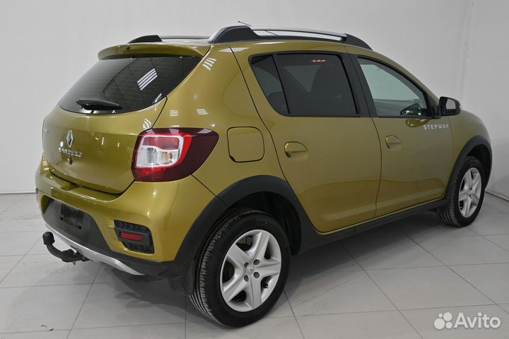 Renault Sandero Stepway 1.6 МТ, 2017, 89 487 км