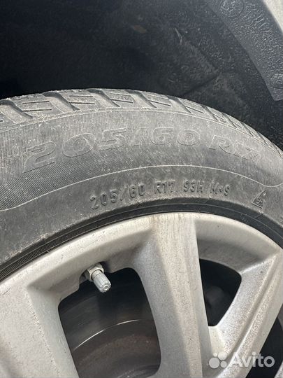 Pirelli Winter 210 SnowControl Serie III 205/60 R17 93H