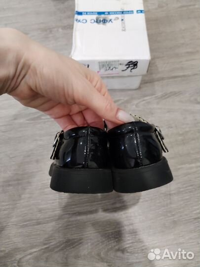 Туфли для девочки 23 размер