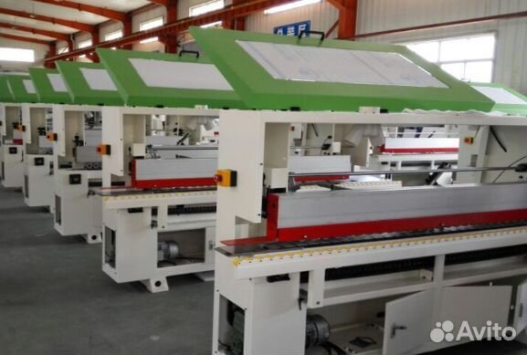 Автоматический кромкооблицовочный станок WoodTec