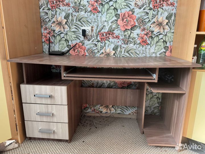 Компьютерный стол лофт