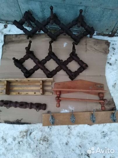 Вешалка старинная