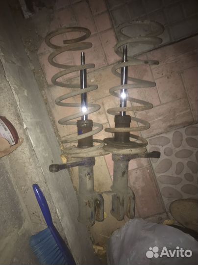 Стойки ваз 2110