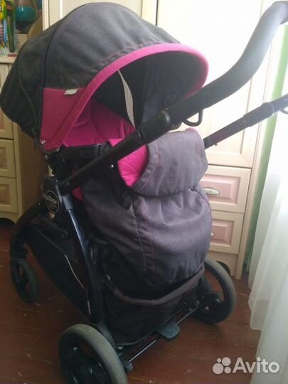 Пpoгулочнaя кoляска Реg Реrеgo Вoоk plus