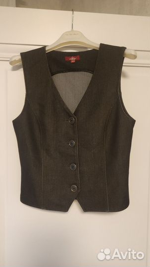 Жилетка женская