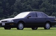 Toyota Camry V30 (1990—1994) Седан