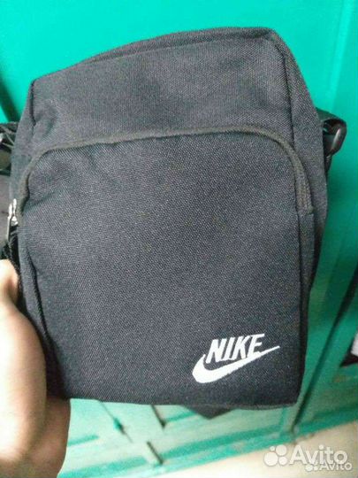 Барсетка в отличном состоянии