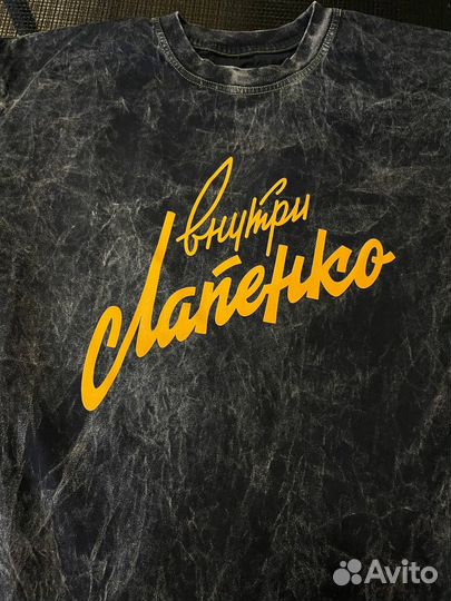 Печать принтов на футболках, худи, крое