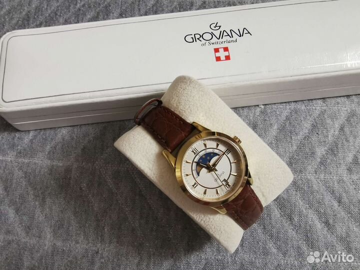 Часы женские grovana