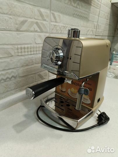 Рожковая кофеварка polaris в отличном состоянии