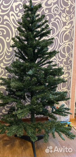 Елка искусственная