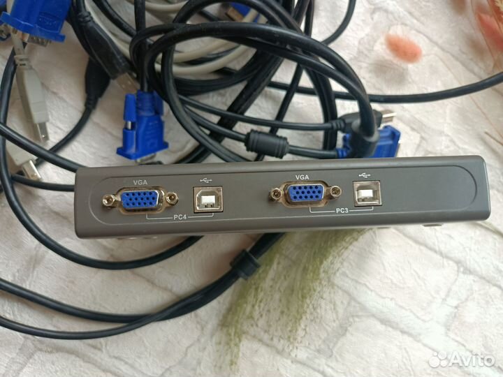 KVM-переключатель D-Link dkvm-4U